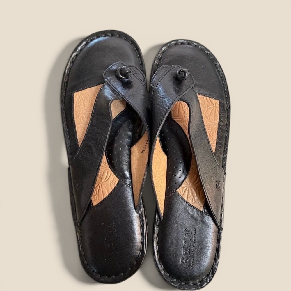 Born Black Leather Thong Sandals Knotted Flat Slides W31134 Women 8/39